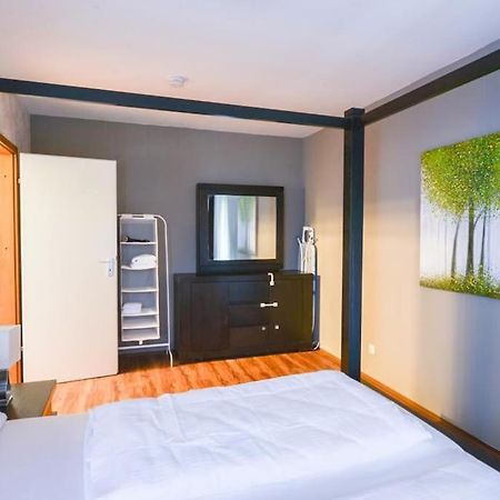 Comfortable 3 Room Apartment, Ideal For Messe Fair Hanower Zewnętrze zdjęcie